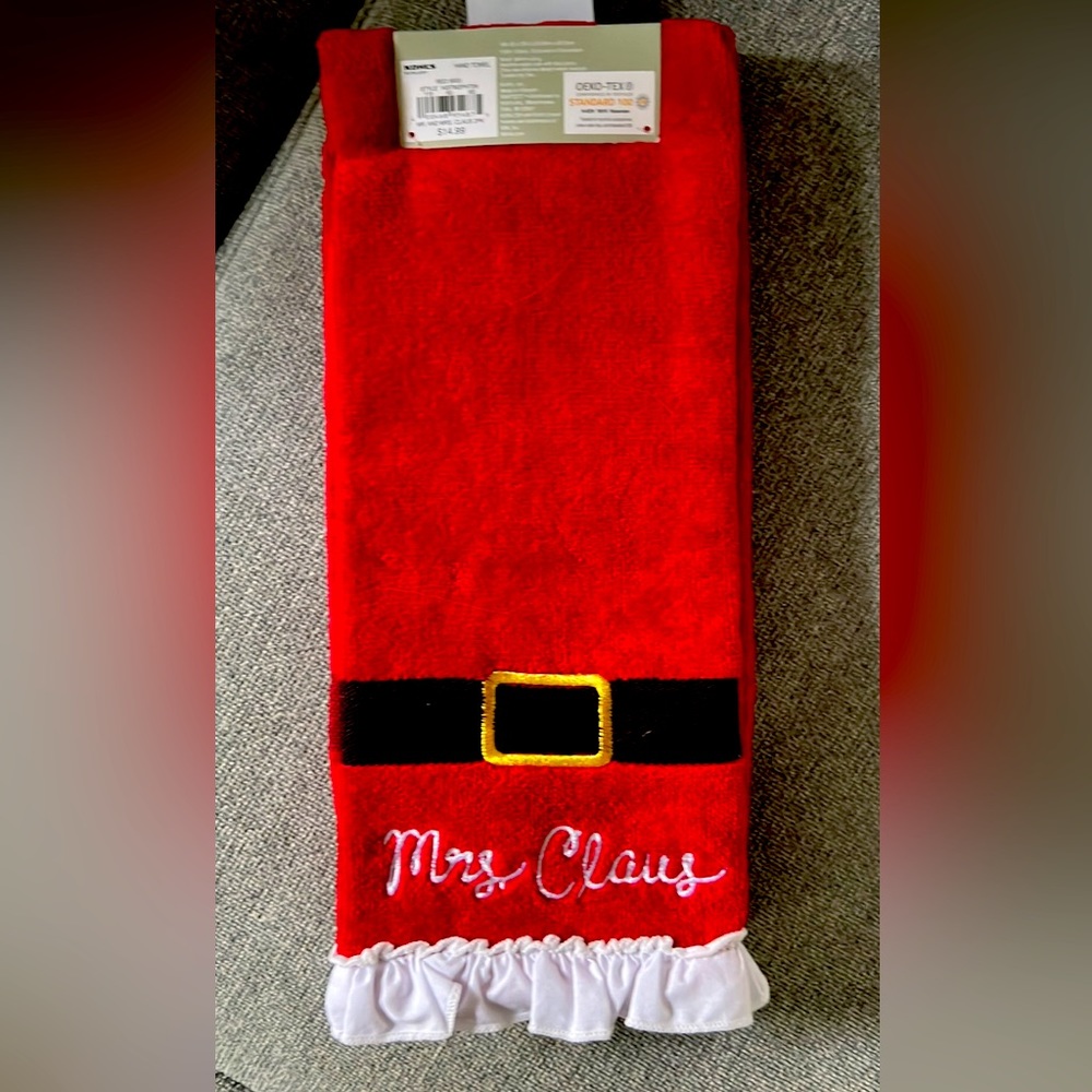 Mr and Mrs Claus Hand Towels